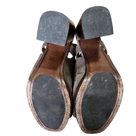 FRYE Karissa Brown Suede Mules with Chunky Wooden Heel and Peep-Toe - 8M - Picture 10 of 10